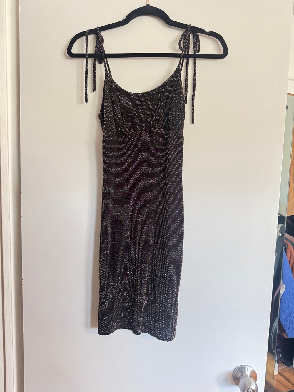 Y2K Sparkle Tie-Shoulder Midi Dress in Black and Gold
